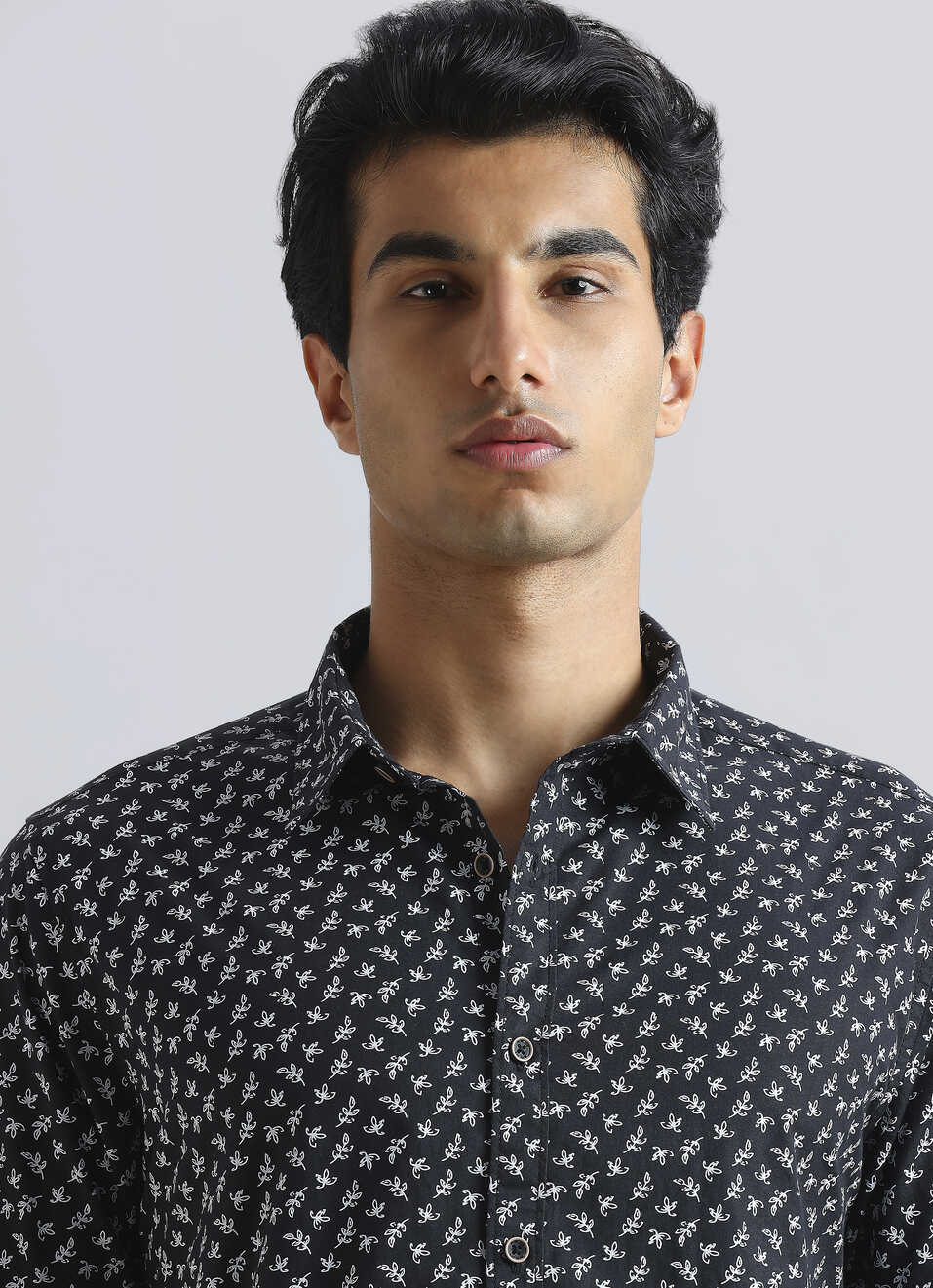 Black Leaf Print Full Sleeve Shirt, , large image number 4