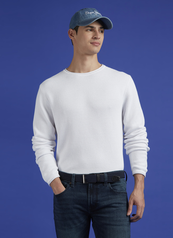 White Lightweight Full Sleeve Sweater