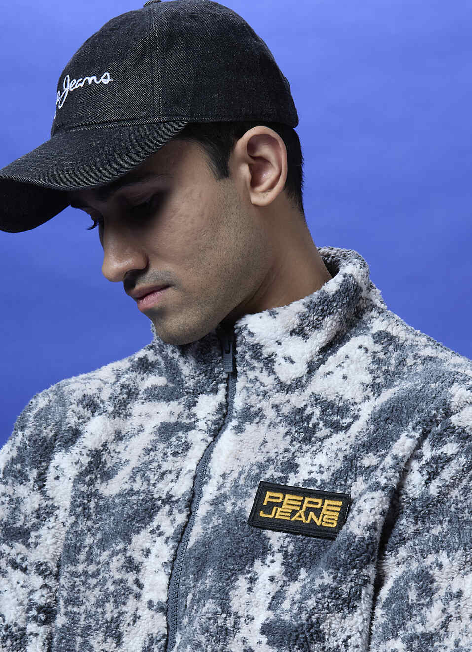 Black Abstract Print Full Sleeve Jacket, , large image number 4