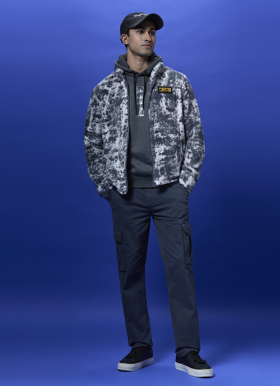 Black Abstract Print Full Sleeve Jacket, , large image number 5