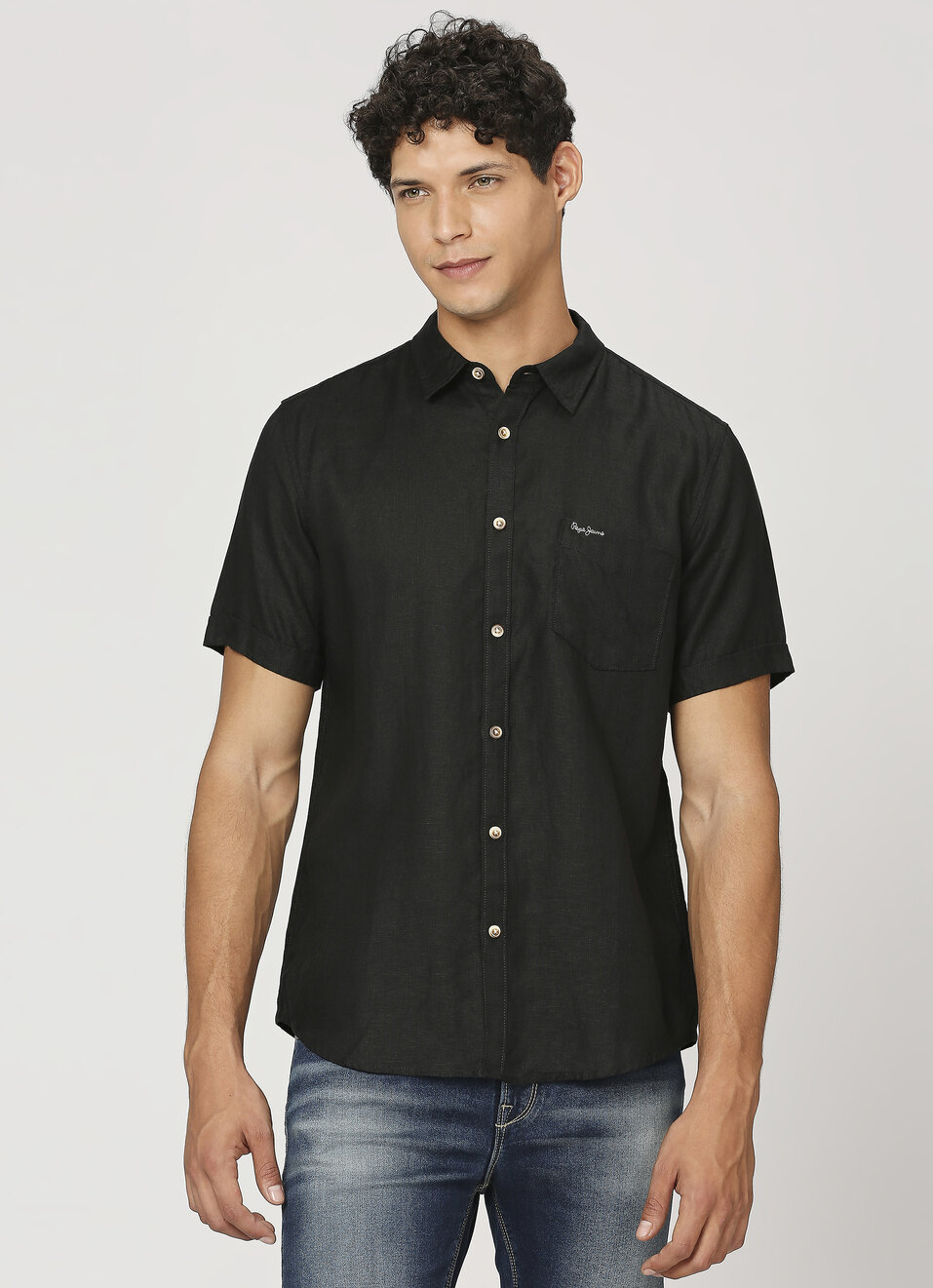 Men Black Pure Linen Short Sleeve Shirt, , large image number 1