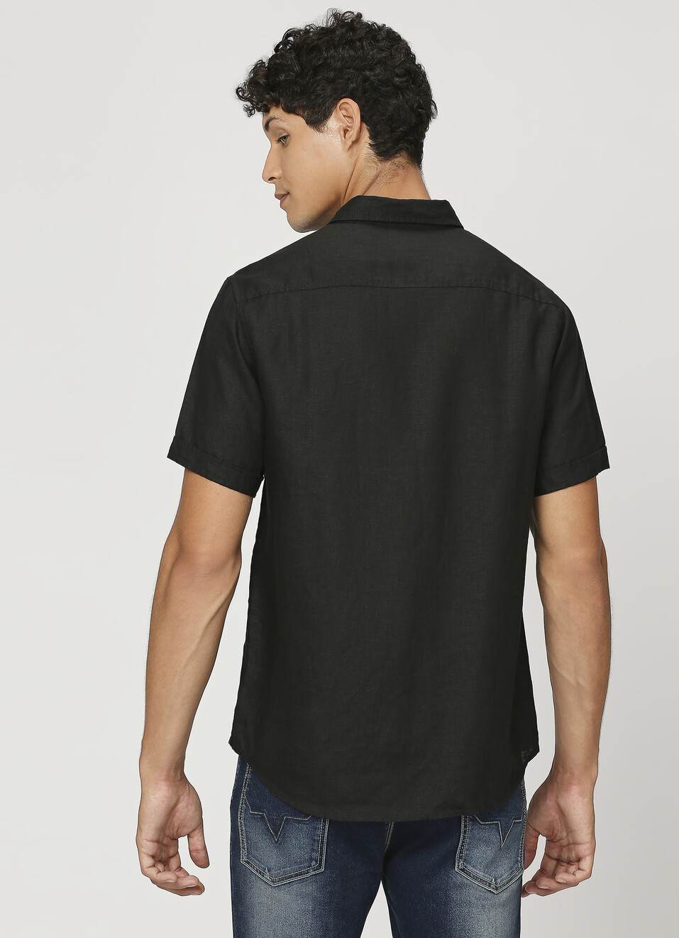 Men Black Pure Linen Short Sleeve Shirt, , large image number 2