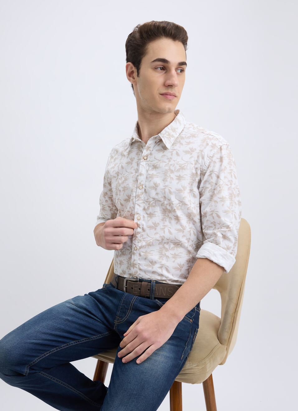 Men Beige Floral Print Full Sleeve Shirt, , large image number 0