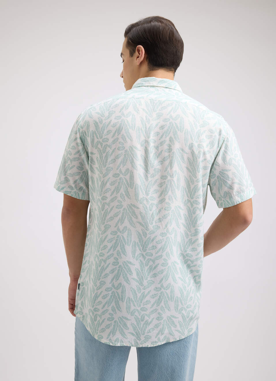 Men Blue Leaf Print Short Sleeve Linen Shirt, , large image number 2