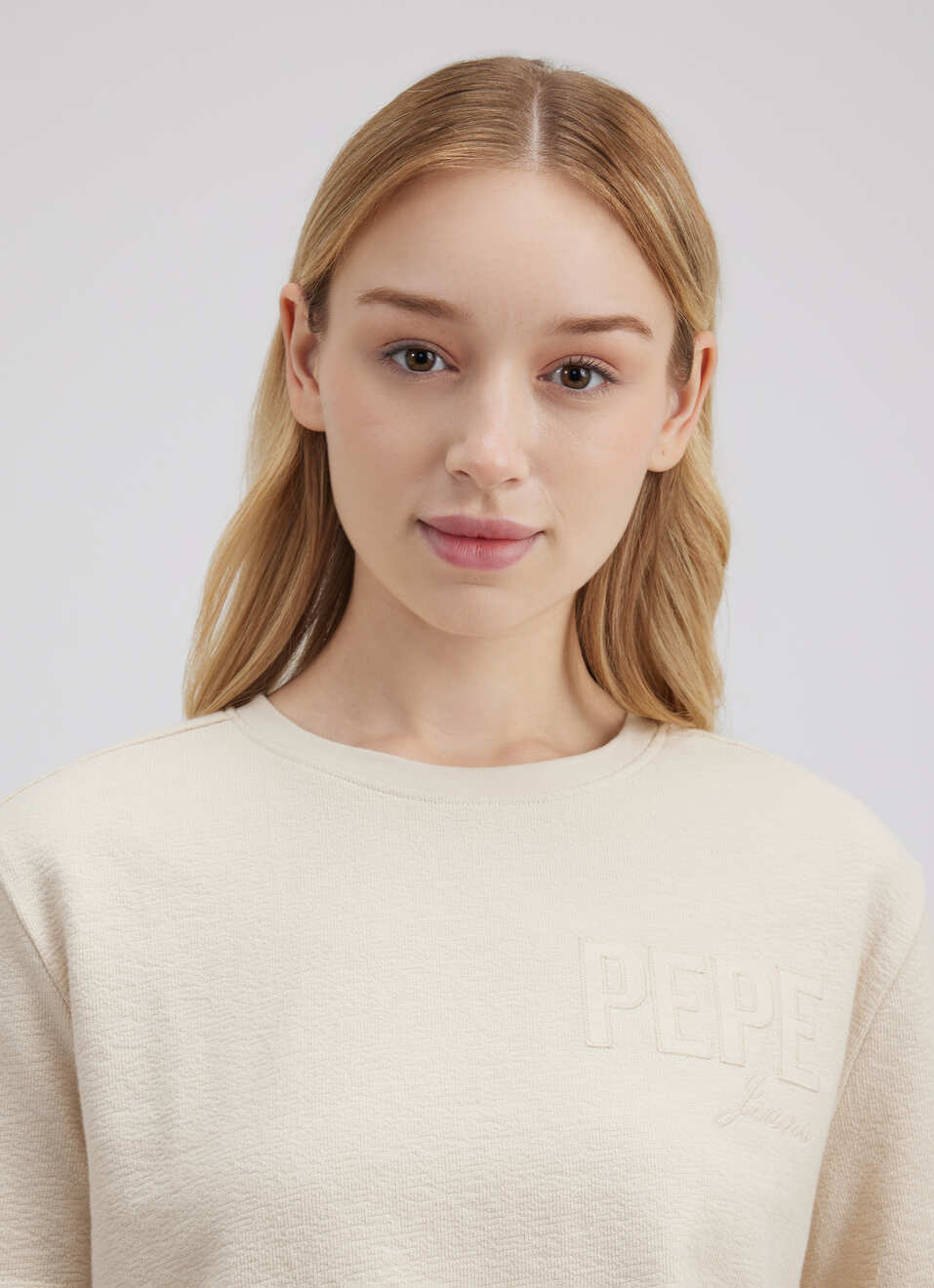 Women Beige Applique Embroidered Short Sleeve T-shirt, , large image number 4