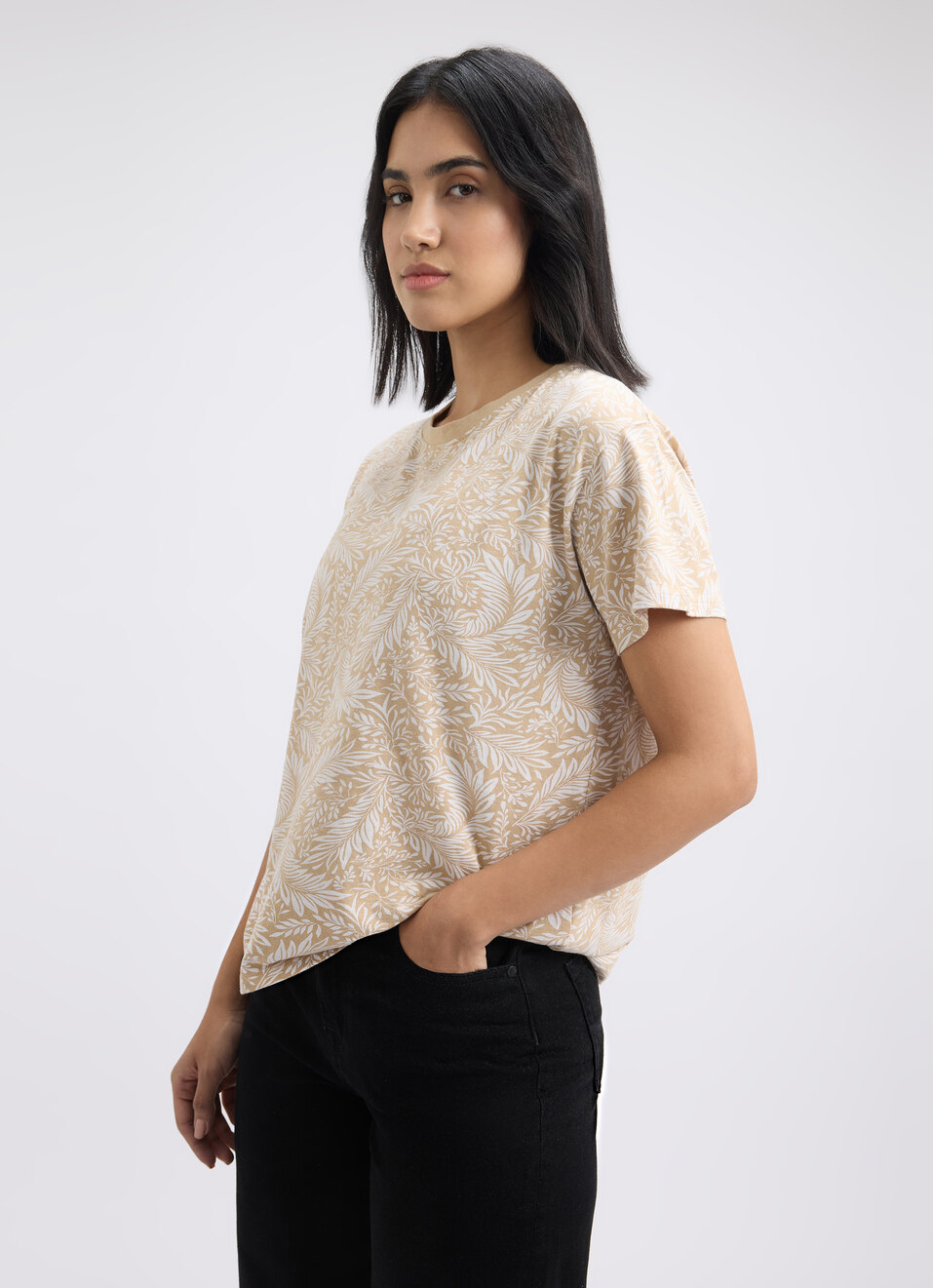 Women Beige Leaf Print Short Sleeve T-shirt, , large image number 3
