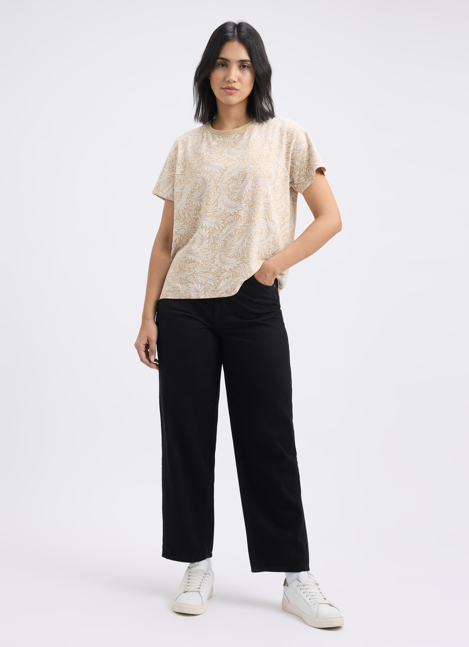 Women Beige Leaf Print Short Sleeve T-shirt, , large image number 5