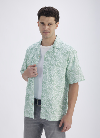 Men Blue Resort Collar Short Sleeve Shirt