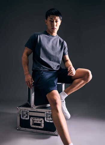 Men Grey Geometric Print Short Sleeve T-shirt