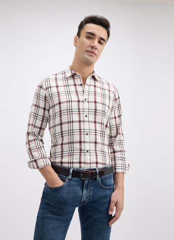 Men Maroon Check Full Sleeve Shirt