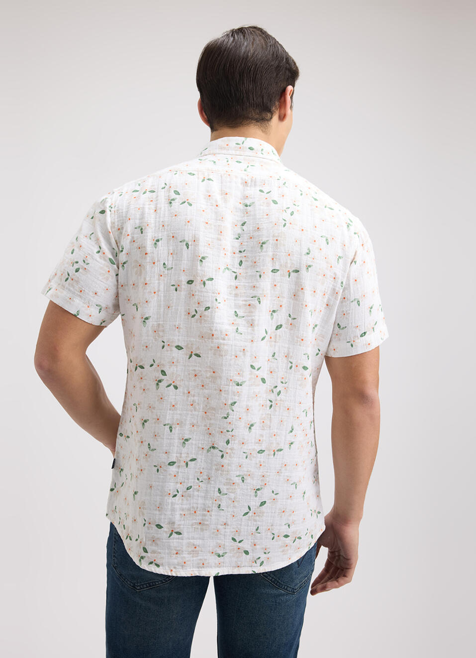 Men White Floral Print Short Sleeve Shirt, , large image number 2