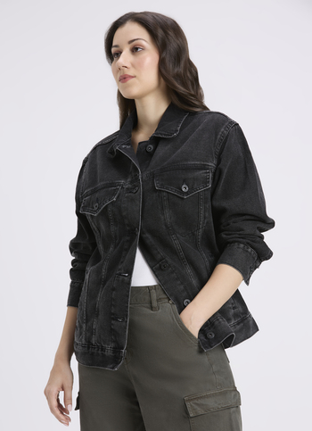 Women Black Full Sleeve Denim Jacket