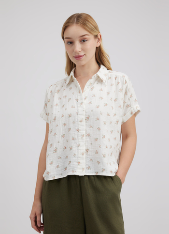 Women White Floral Print Short Sleeve Shirt