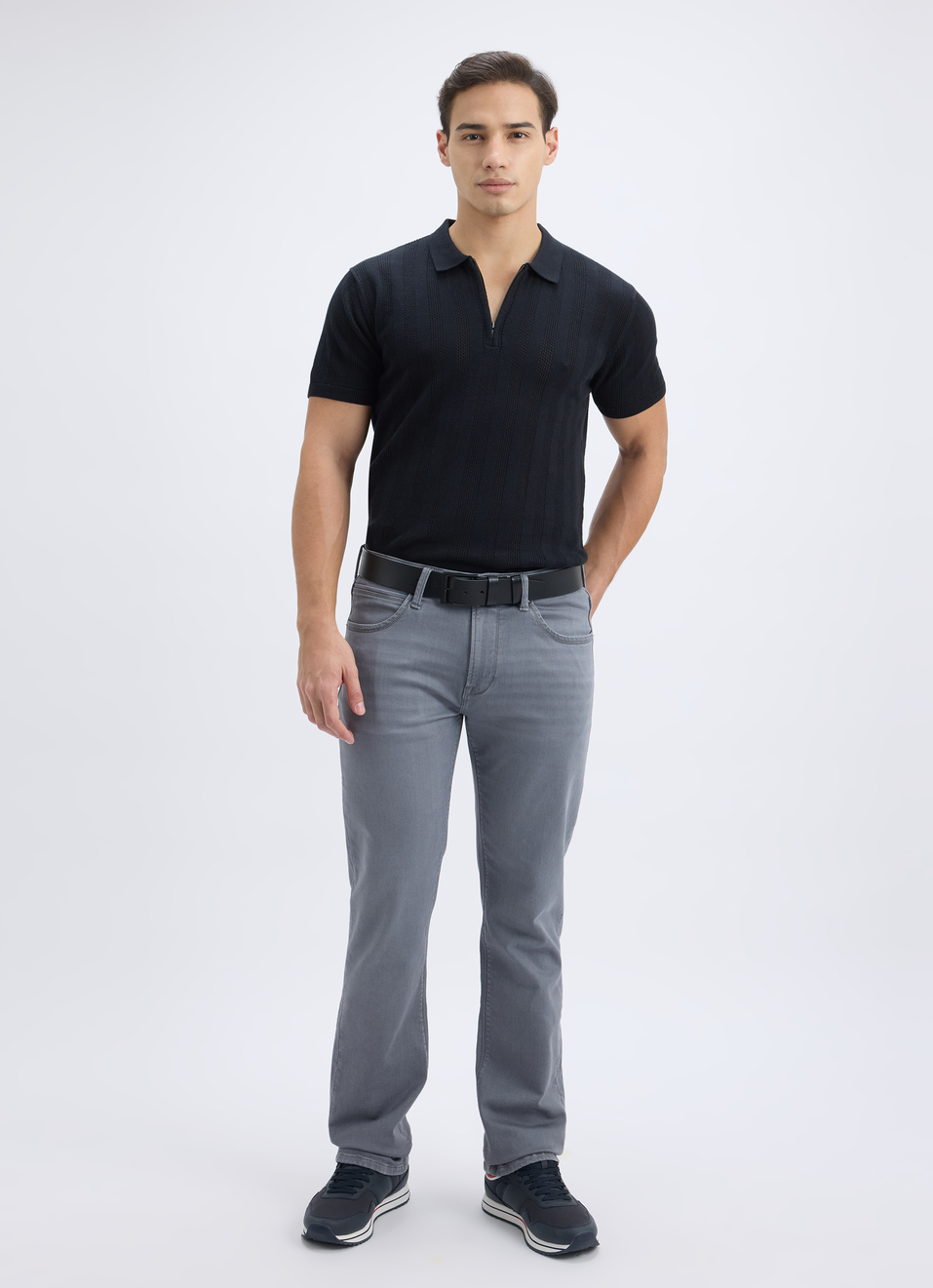 Men Black Self Design Short Sleeve Zippered Flat Knit Polo, , large image number 5
