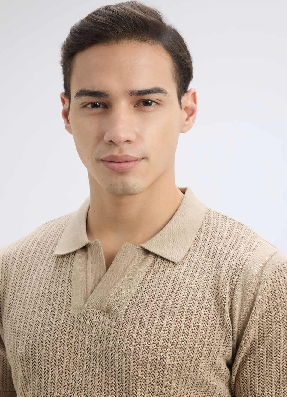 Men Beige Johnny Neck Short Sleeve Flat Knit Polo, , large image number 4