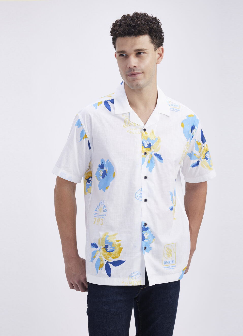 Men White Floral Print Short Sleeve Shirt, , large image number 1