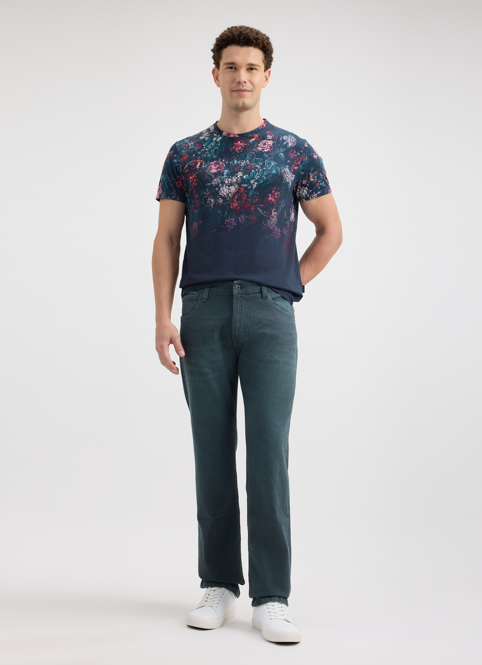Men Black Floral Gradient Print Short Sleeve T-shirt, , large image number 5