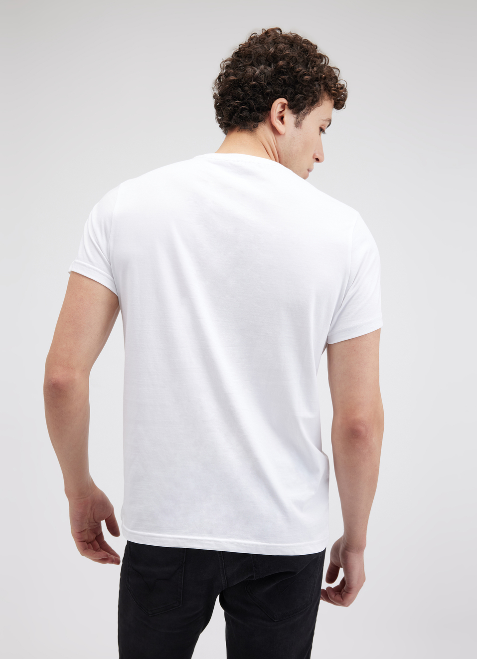 Men White Graphic Print Short Sleeve T-shirt, , large image number 2