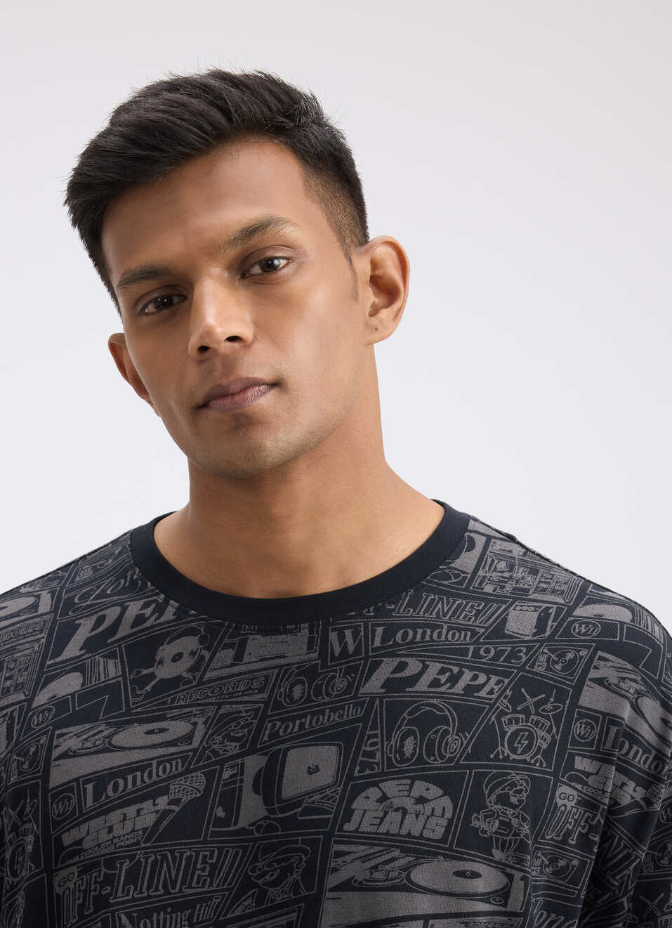 Men Black Graphic Print Short Sleeve Oversized T-shirt, , large image number 4