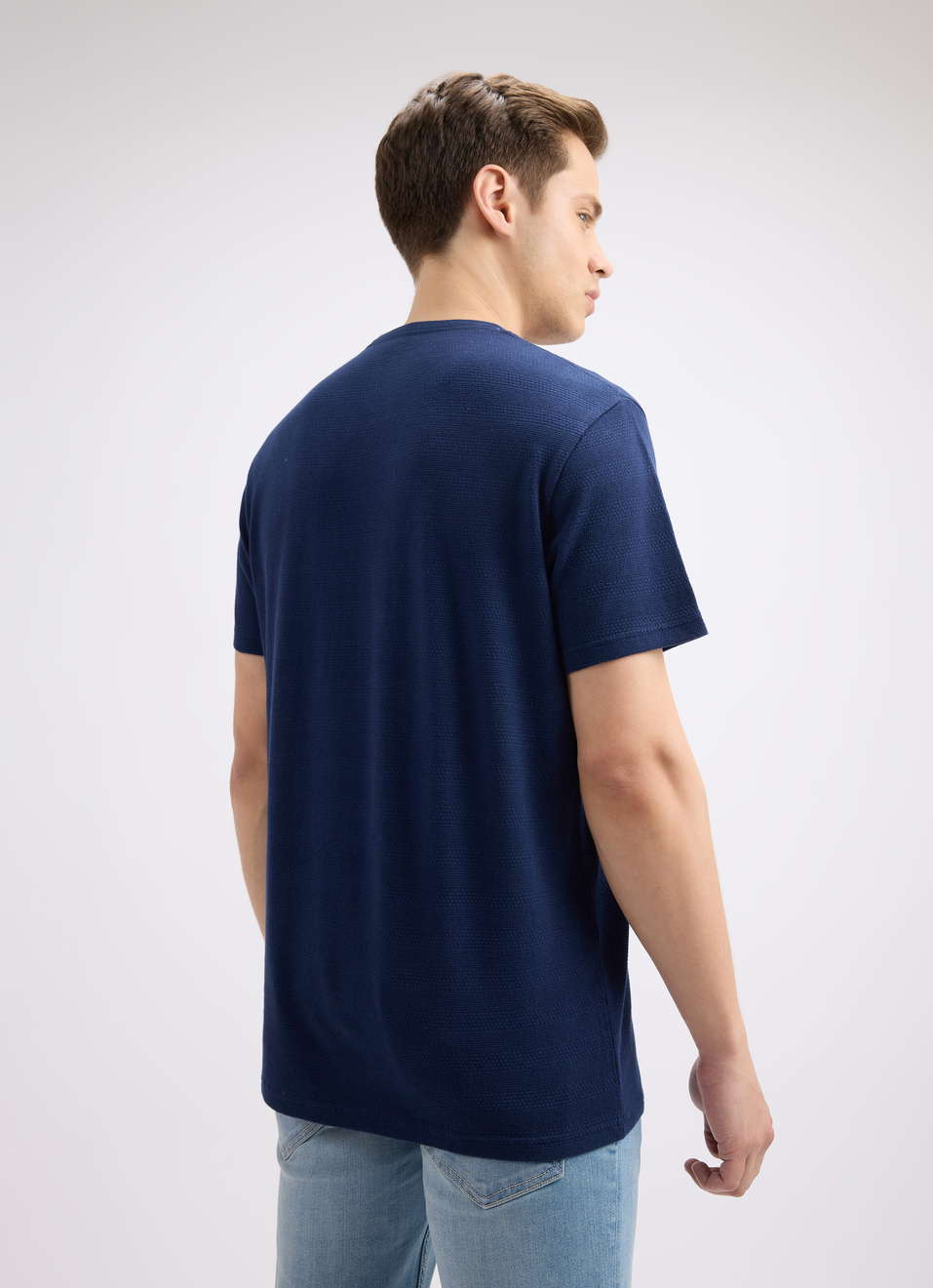 Men Navy Self Strcutured Short Sleeve T-shirt, , large image number 2