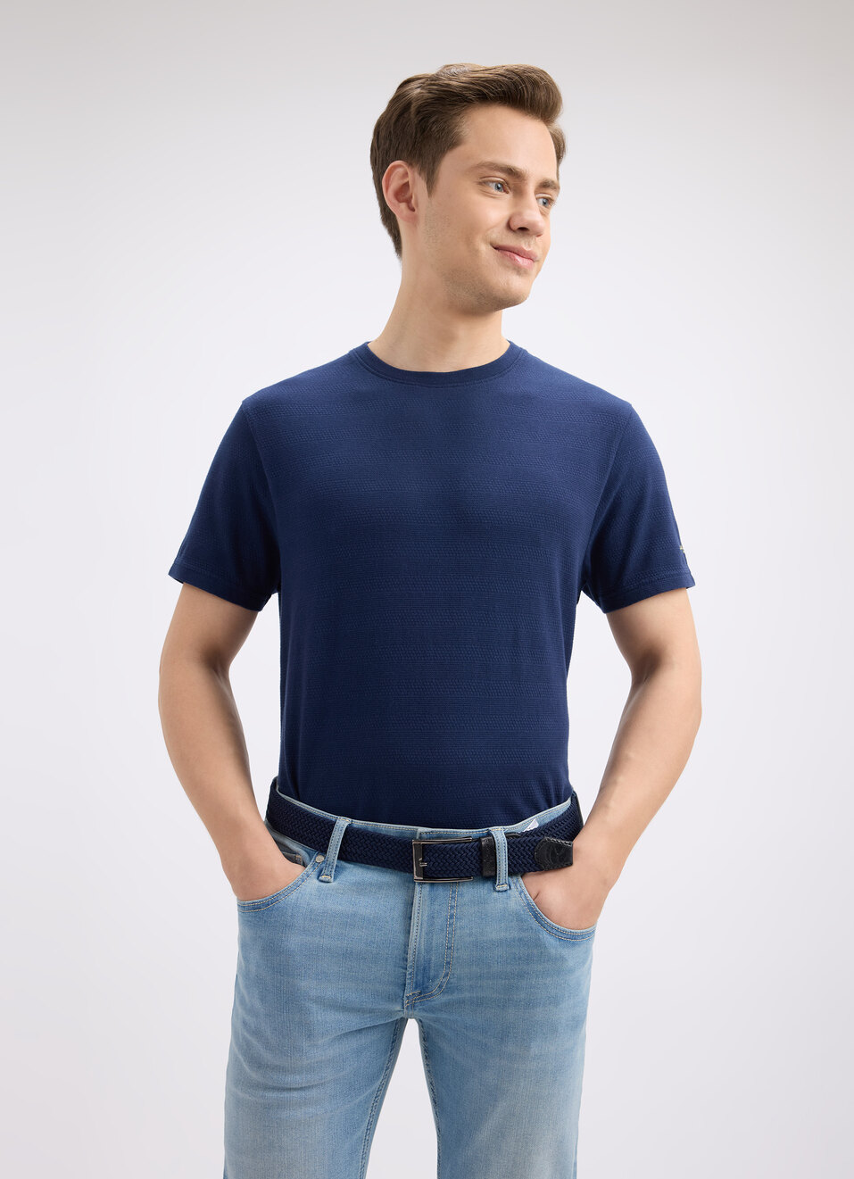 Men Navy Self Strcutured Short Sleeve T-shirt, , large image number 0