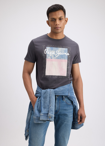 Men Grey Photographic Print Short Sleeve T-shirt