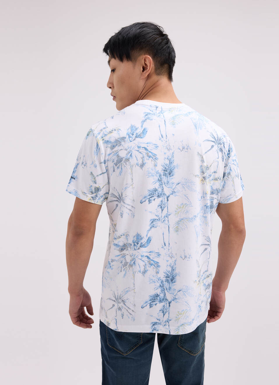 Men Blue Tropical Print Short Sleeve T-shirt, , large image number 2