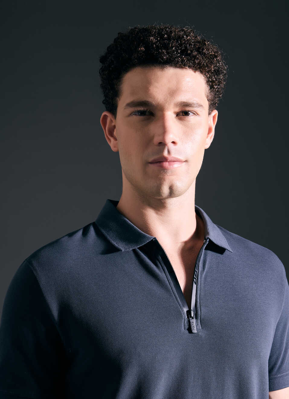 Men Green Short Sleeved Zipper Stretch Polo, , large image number 4