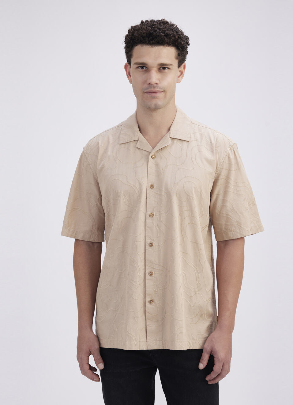 Men Beige Resort Collar Short Sleeve Shirt, , large image number 1