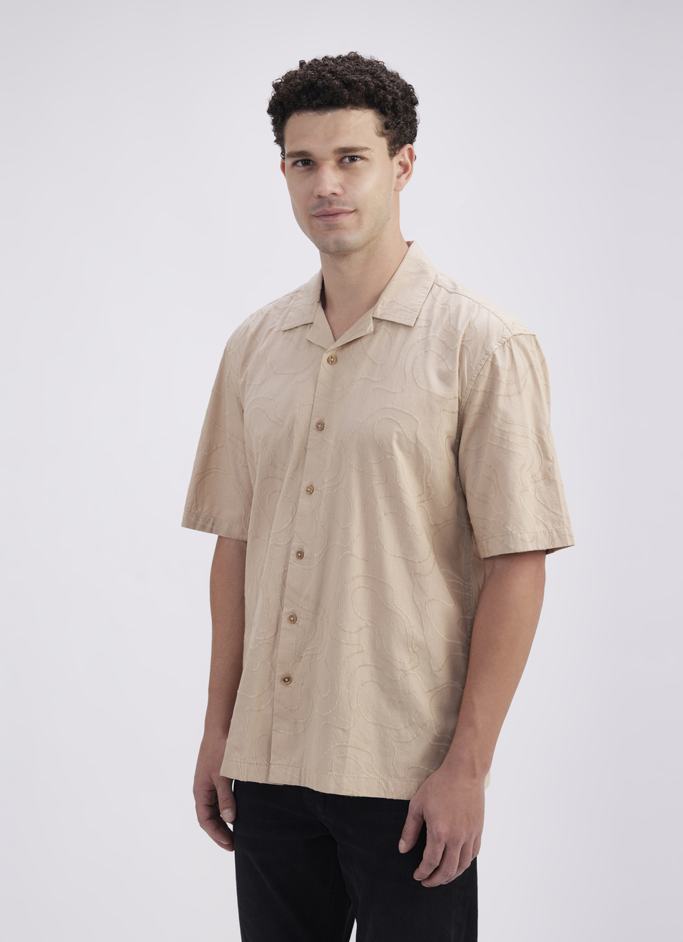 Men Beige Resort Collar Short Sleeve Shirt, , large image number 3