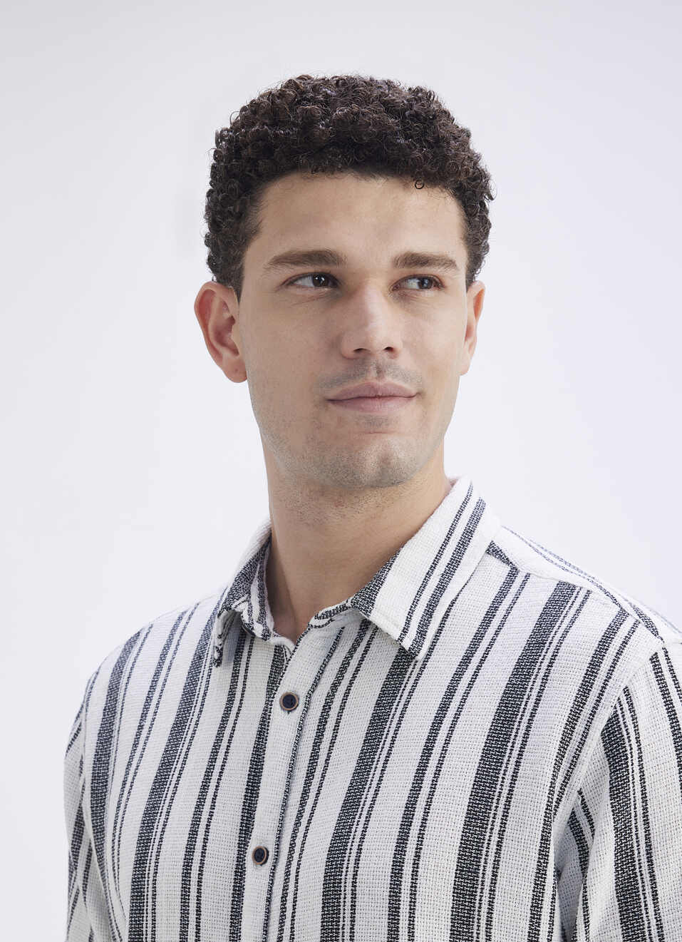 Men White Stripe Short Sleeve Shirt, , large image number 4