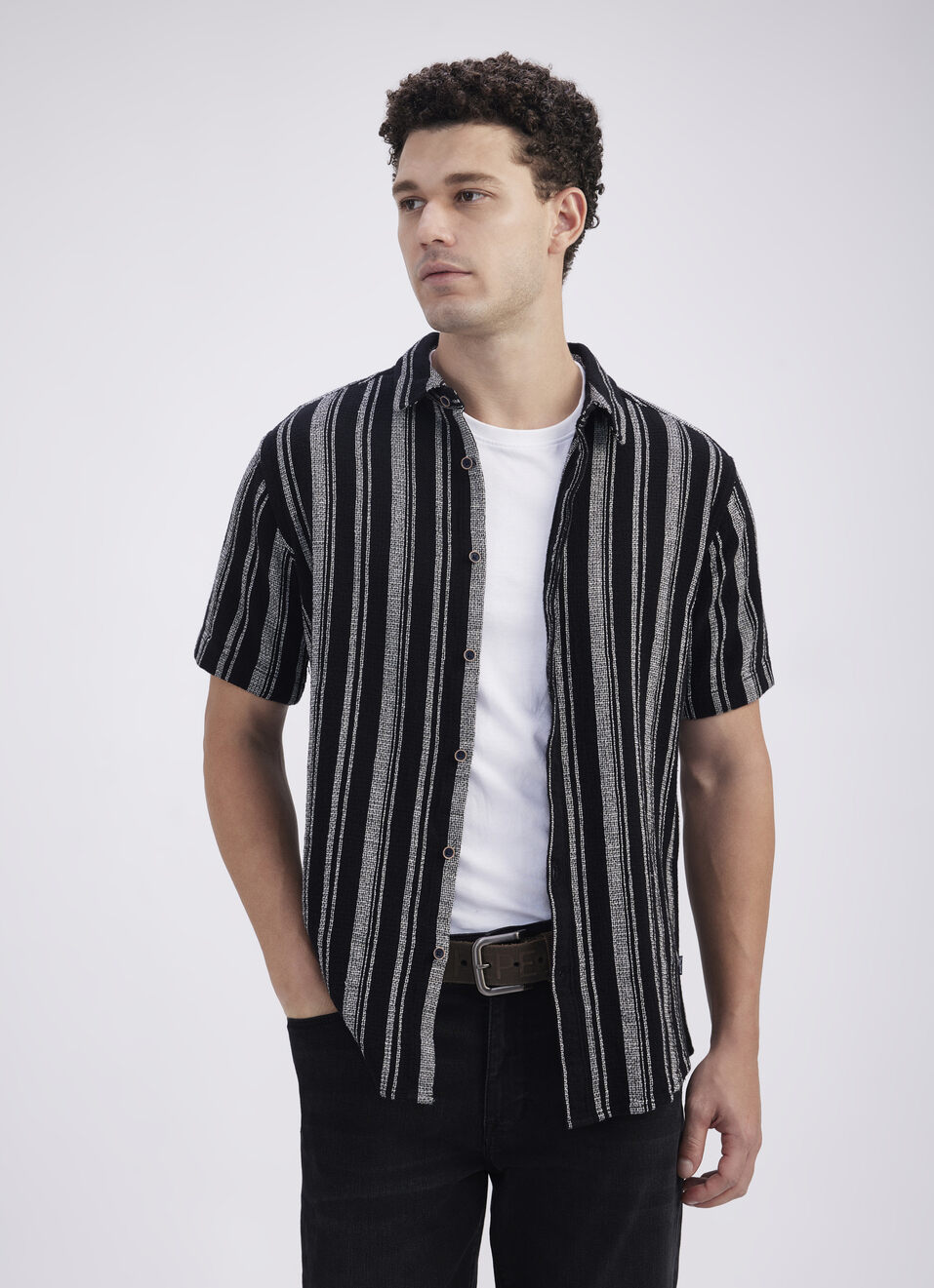 Men Black Stripe Short Sleeve Shirt, , large image number 0