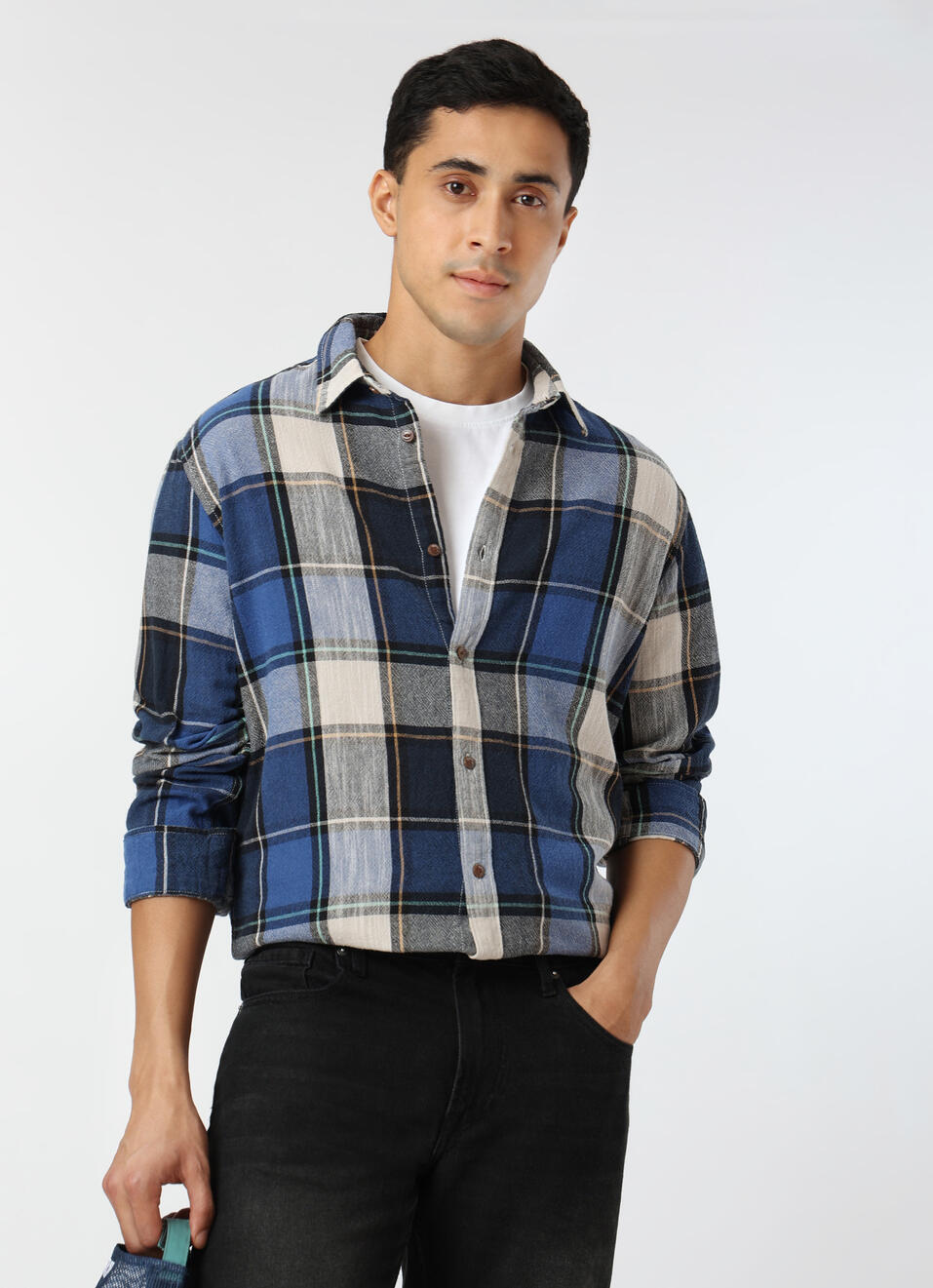 Men Blue Regular Fit Checked Casual Shirt, , large image number 0