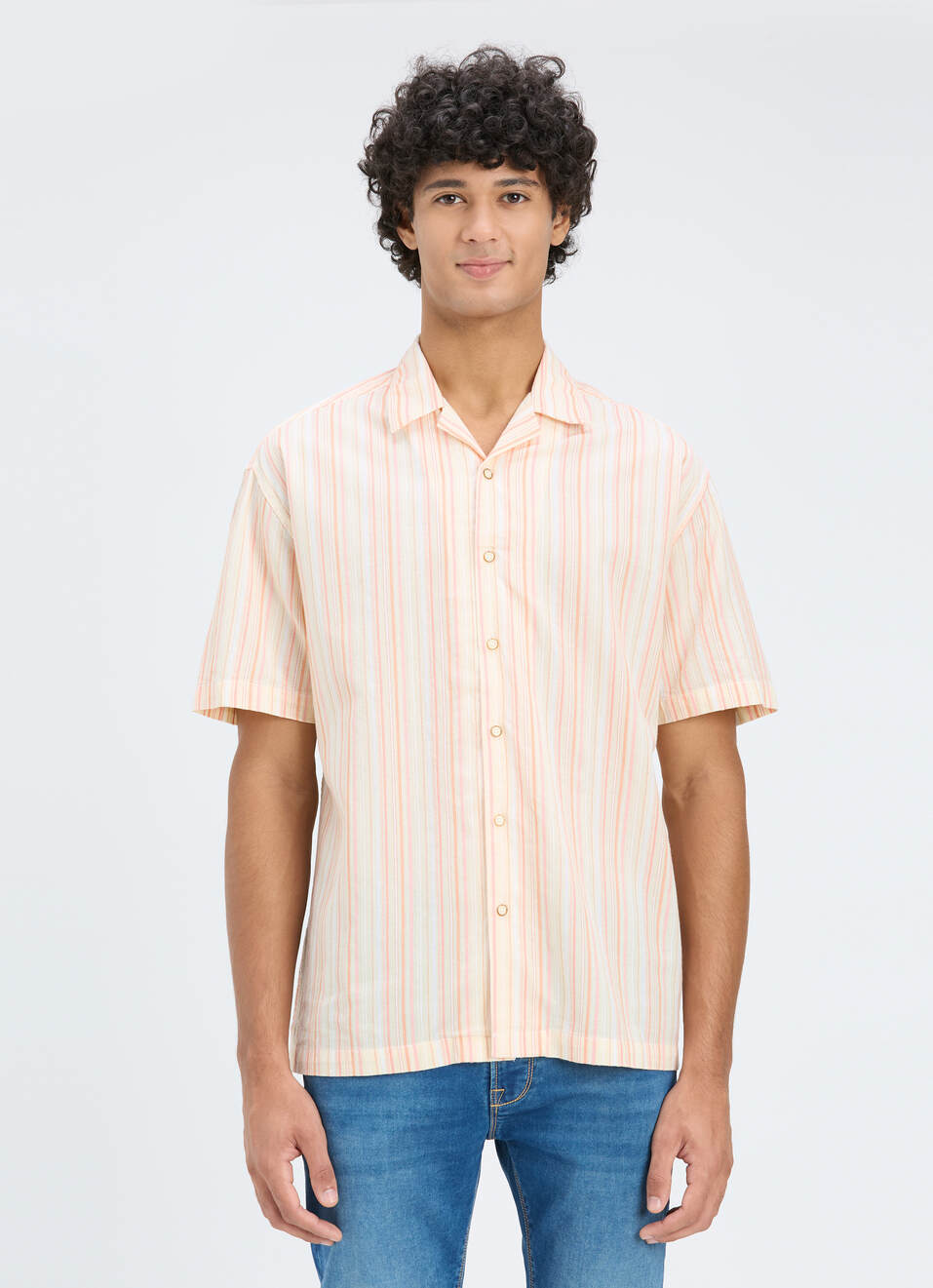 Men Orange Resort Collar Relaxed Fit Short Sleeve Shirt, , large image number 1