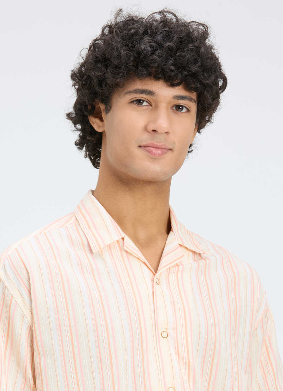 Men Orange Resort Collar Relaxed Fit Short Sleeve Shirt, , large image number 4