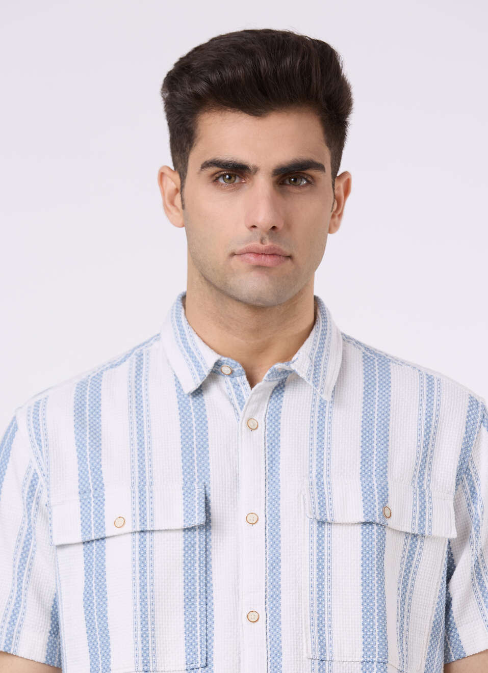 Men White Vertical Stripe Short Sleeve Shirt, , large image number 4
