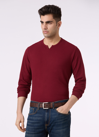 Men Burgundy Henley Neck Full Sleeve T-shirt