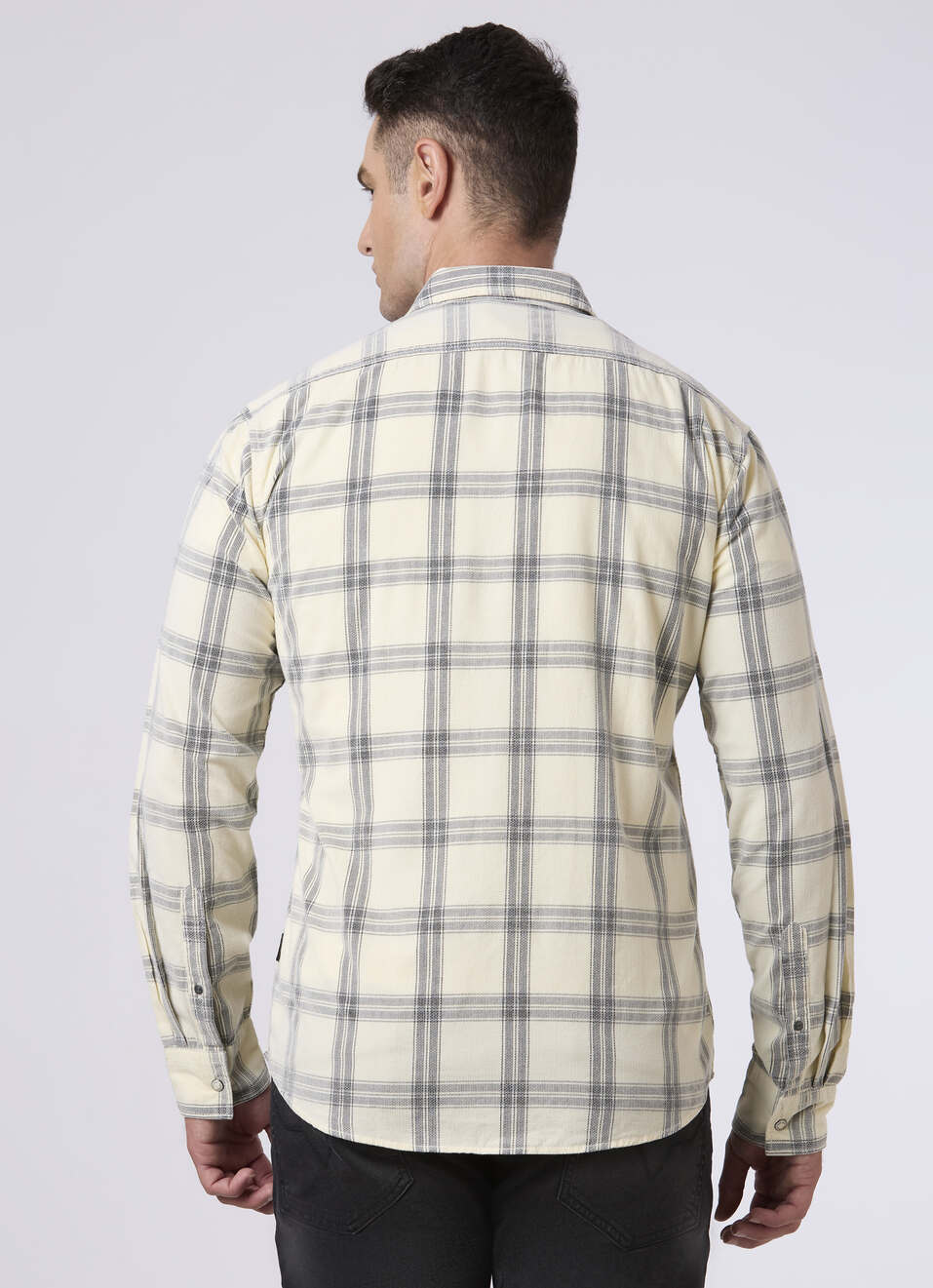 Men Off White Checked Flap Pocket Casual Shirt, , large image number 2
