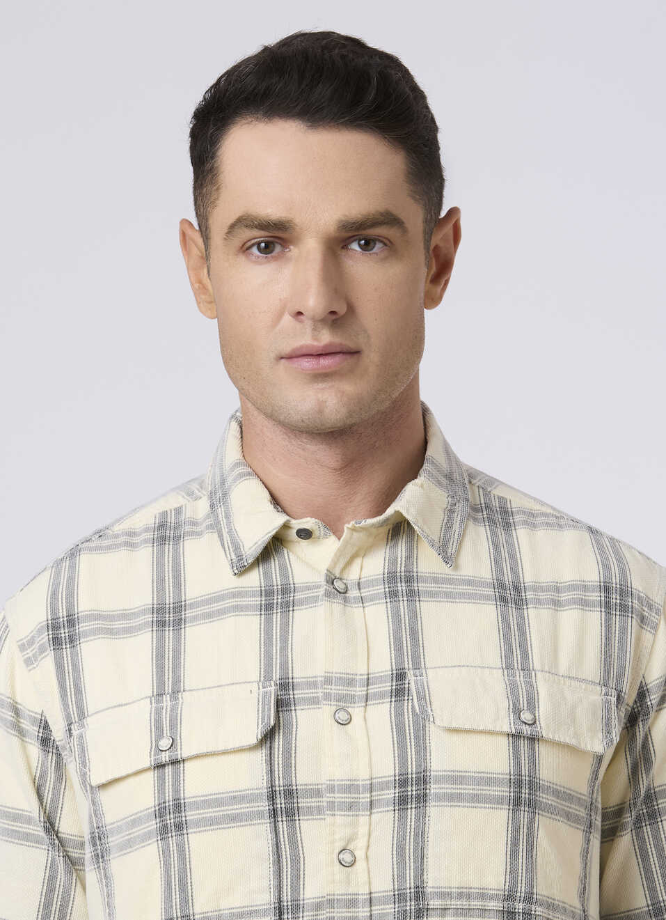 Men Off White Checked Flap Pocket Casual Shirt, , large image number 4