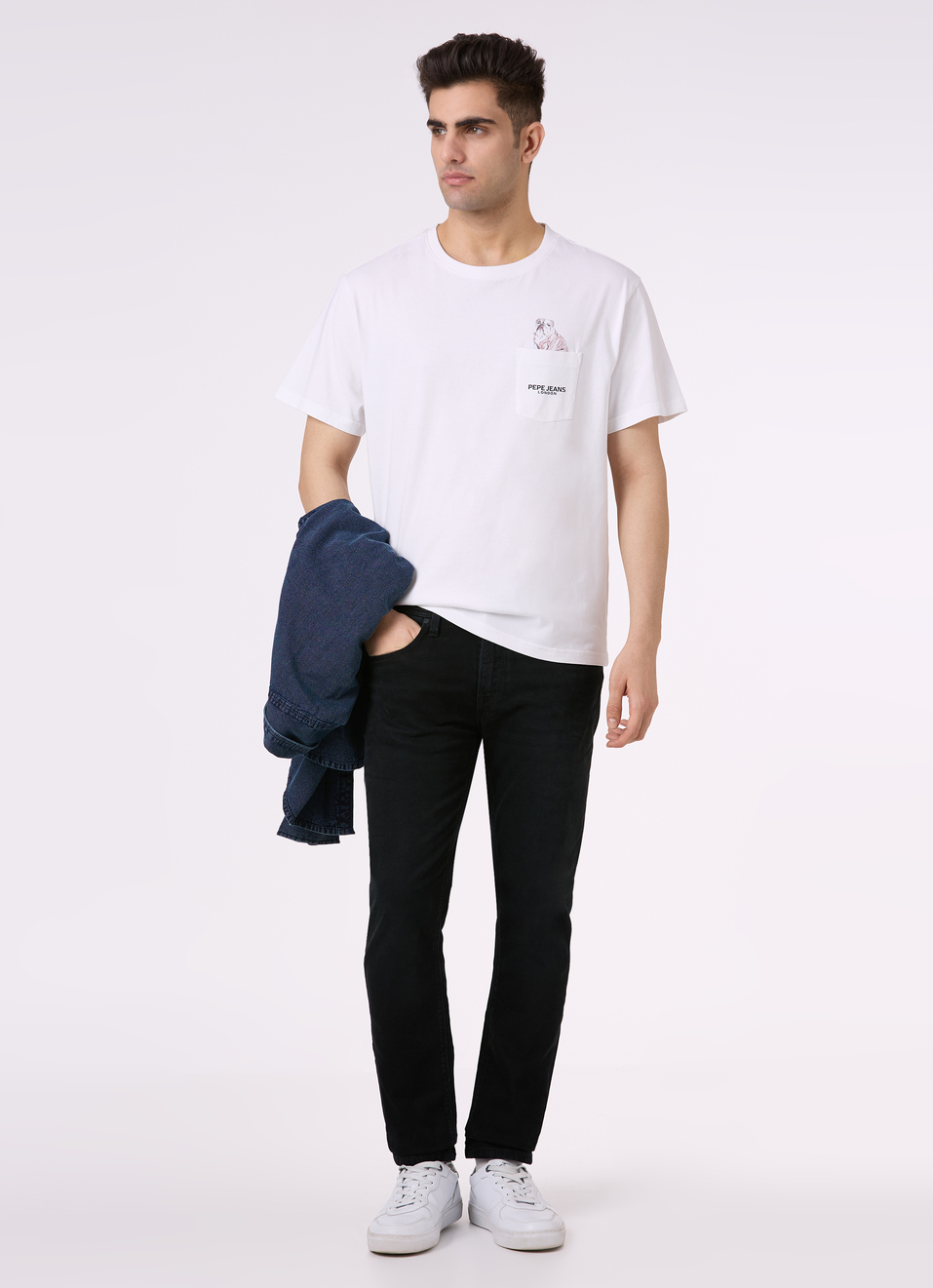 Men White Graphic Print Relaxed Fit Short Sleeve T-shirt, , large image number 5