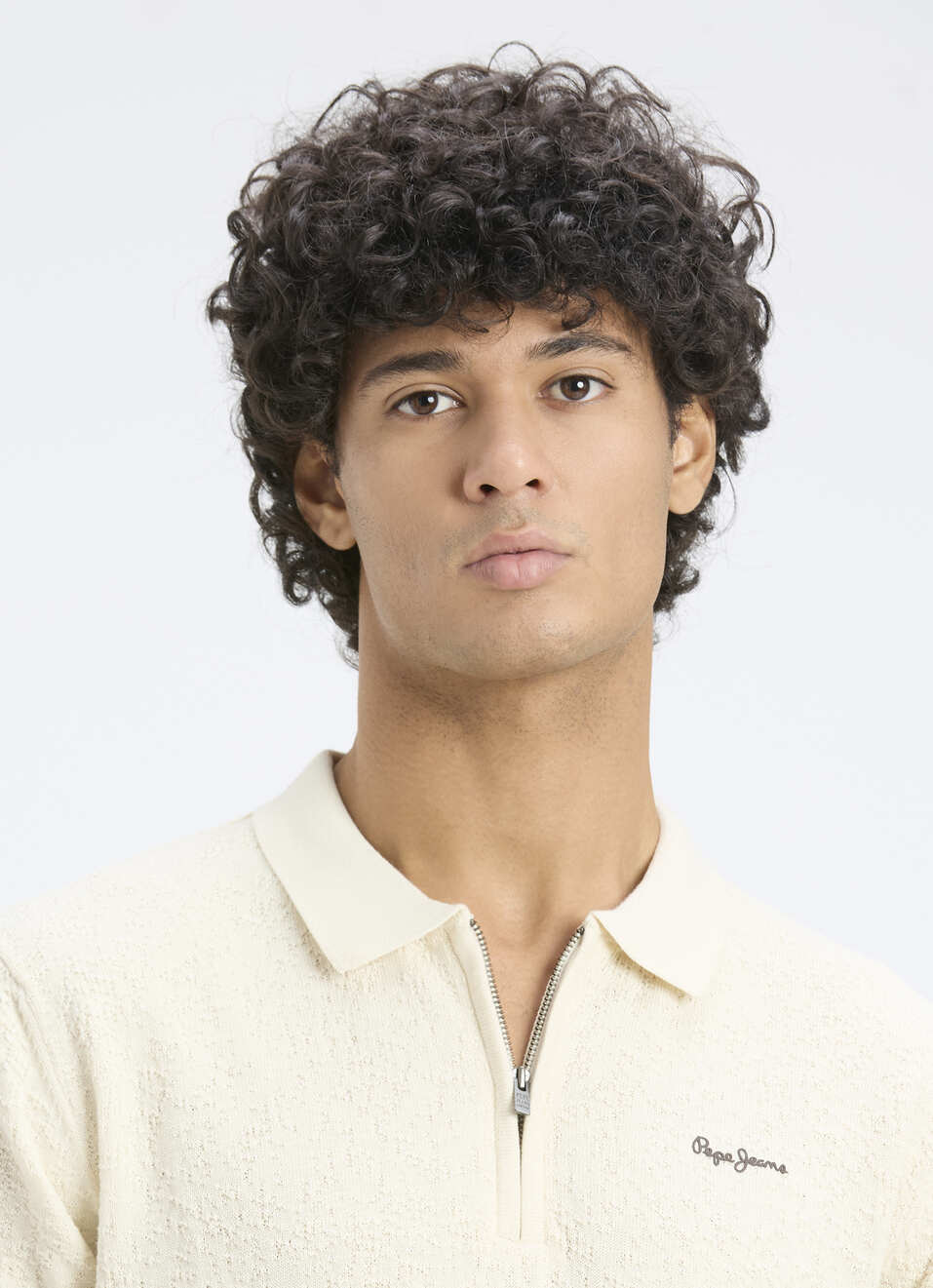 Men Off White Self Structure Short Sleeve Flat Knit  Polo, , large image number 4