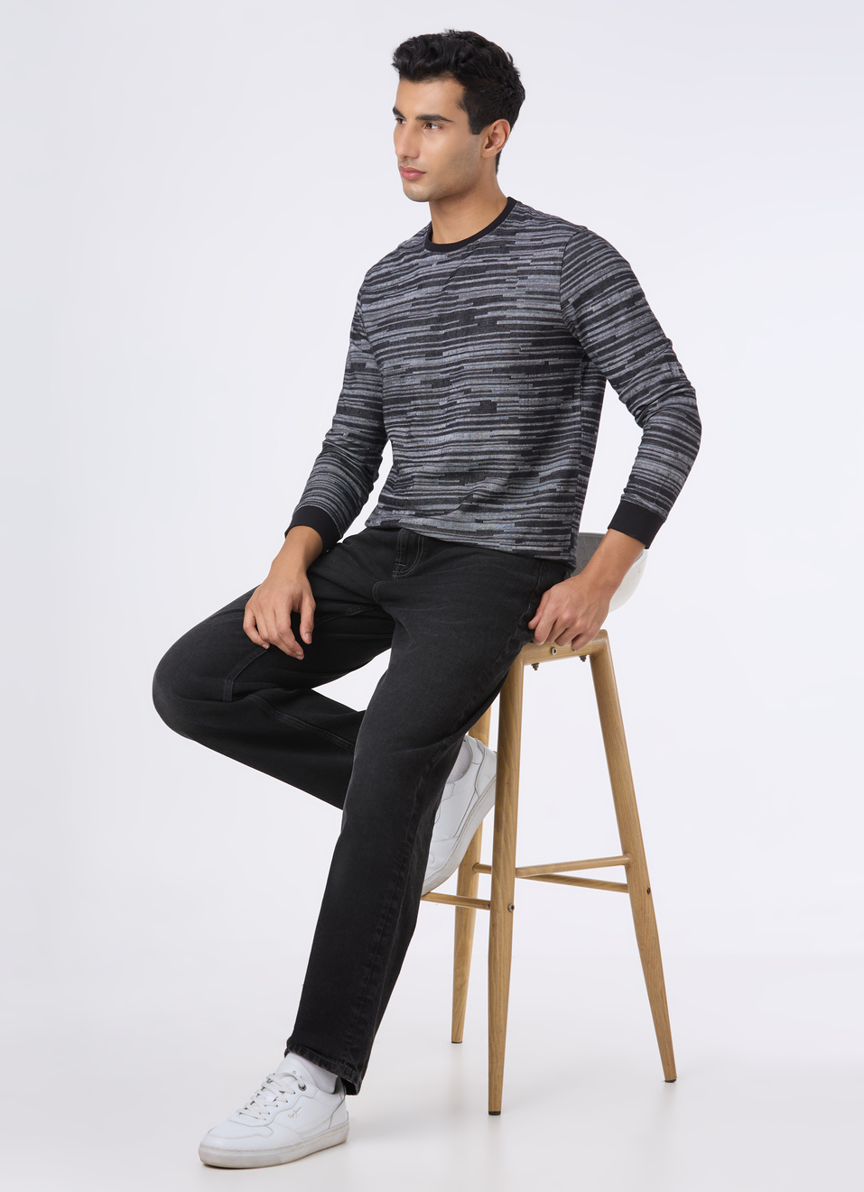 Men Black Jacquard Stripe Slim Fit T-shirt, , large image number 5