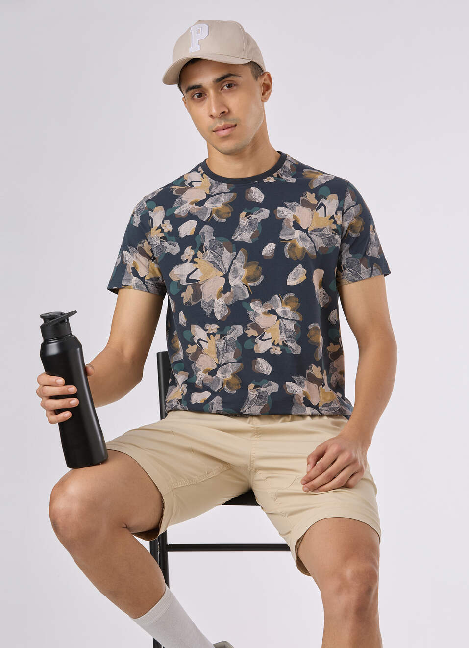 Men Black All Over Floral Print Crew Neck T-shirt, , large image number 0