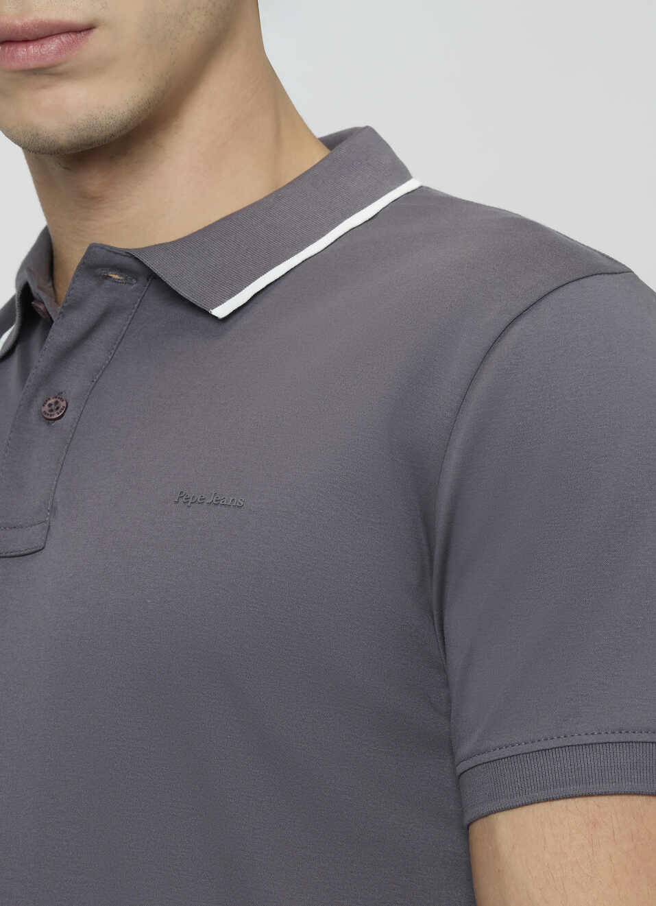 Men Grey Solid Contrast Collar Tipping Polo, , large image number 6