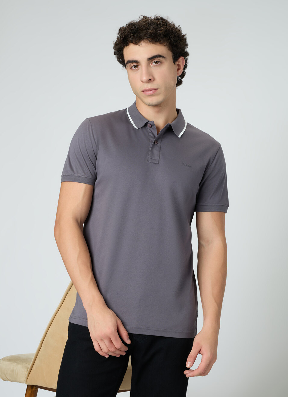 Men Grey Solid Contrast Collar Tipping Polo, , large image number 0