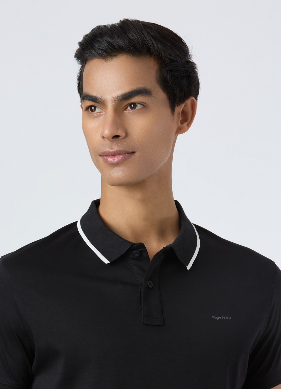 Men Black Solid Contrast Collar Tipping Polo, , large image number 4