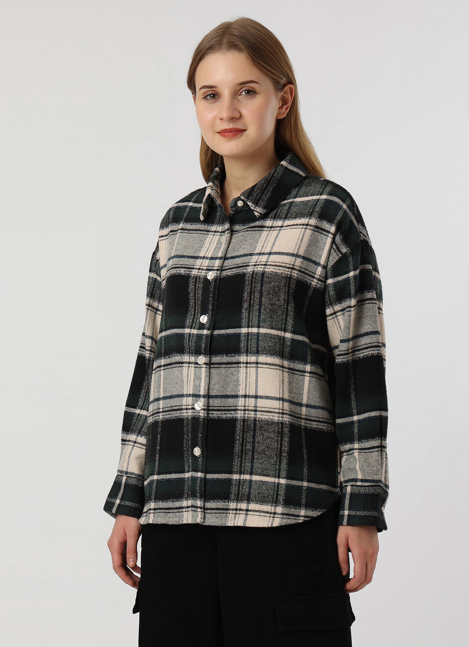 Women Green Oversized Checked Shirt, , large image number 3
