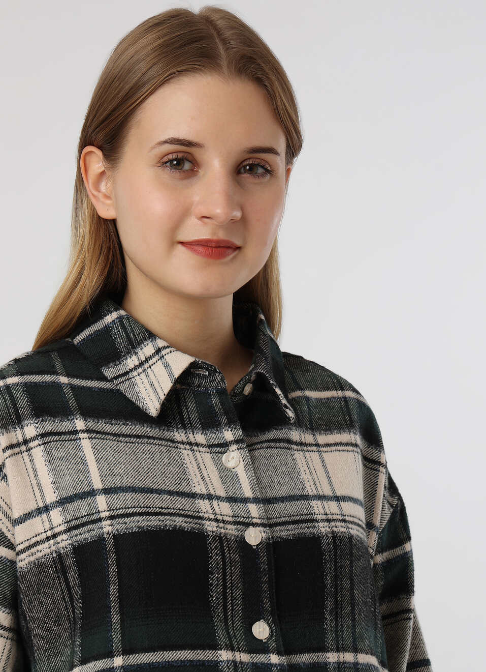 Women Green Oversized Checked Shirt, , large image number 4