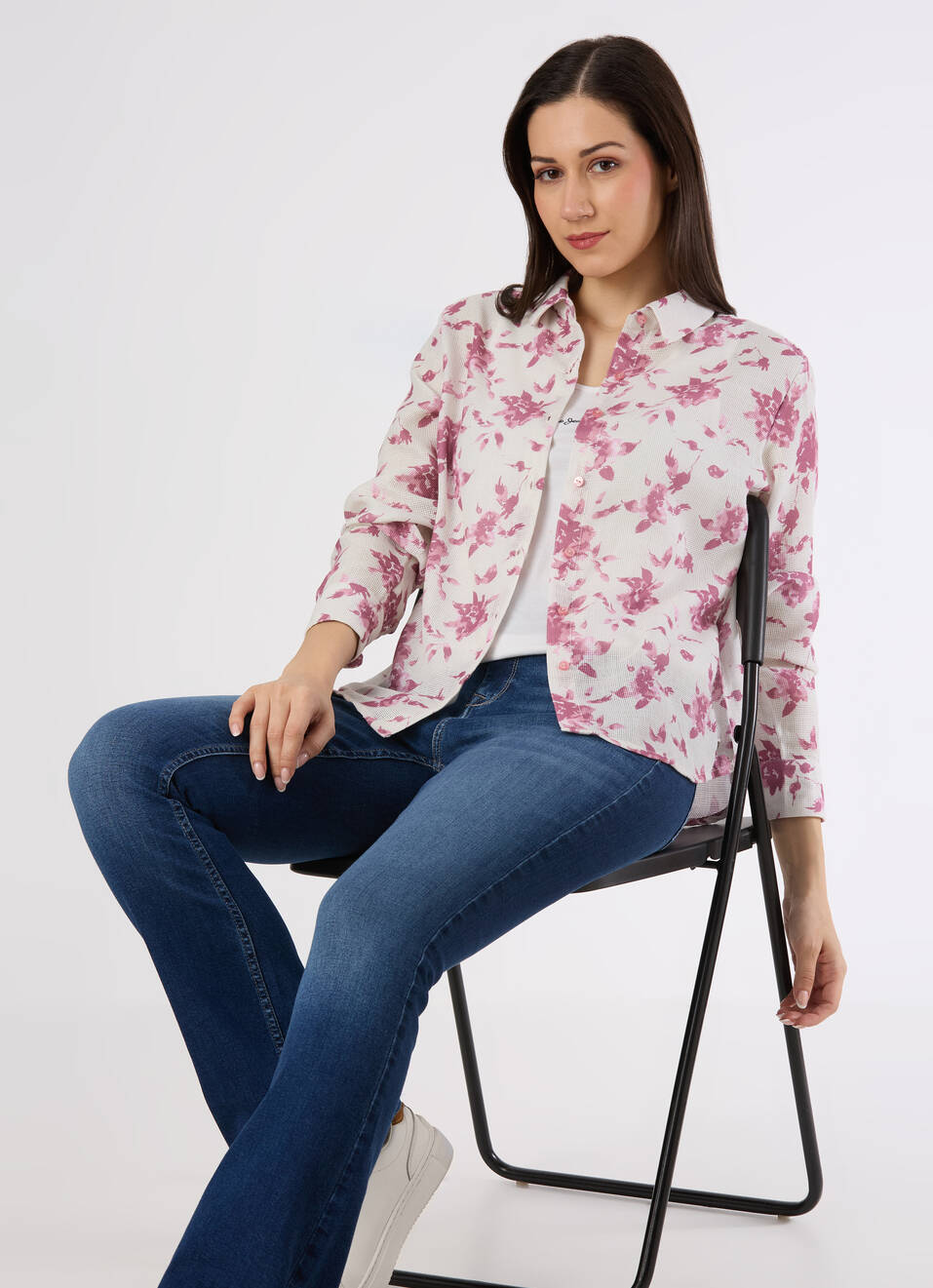 Women Pink Floral Printed Regular Fit Shirt, , large image number 0