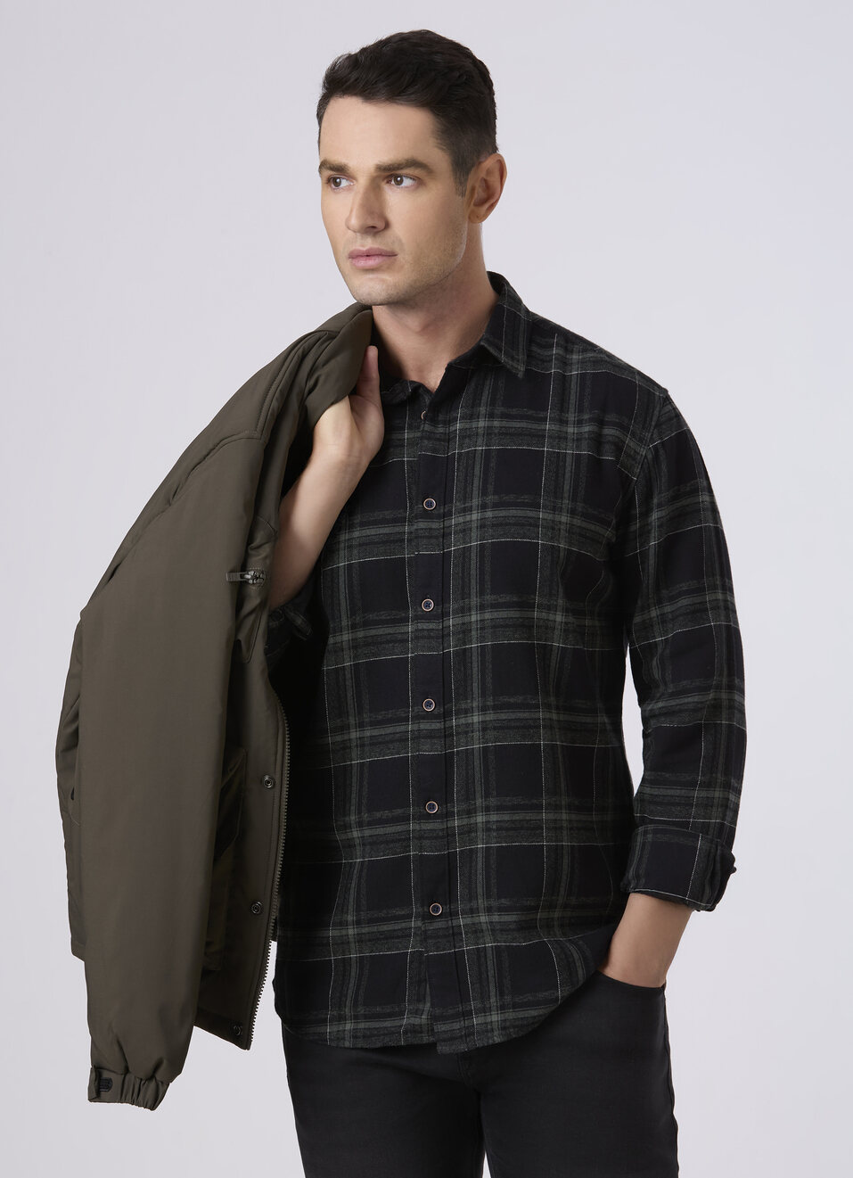 Men Black Checked Regular Fit Casual Shirt, , large image number 0